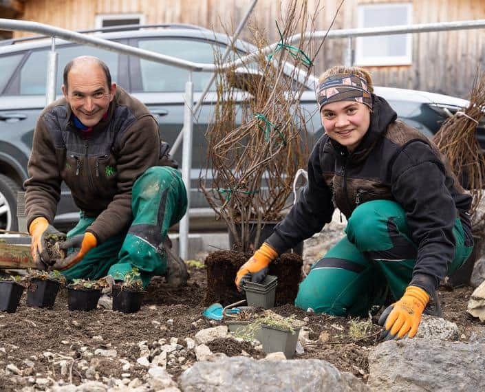 Karriere Die Ausbildung im Garten und Landschaftsbau